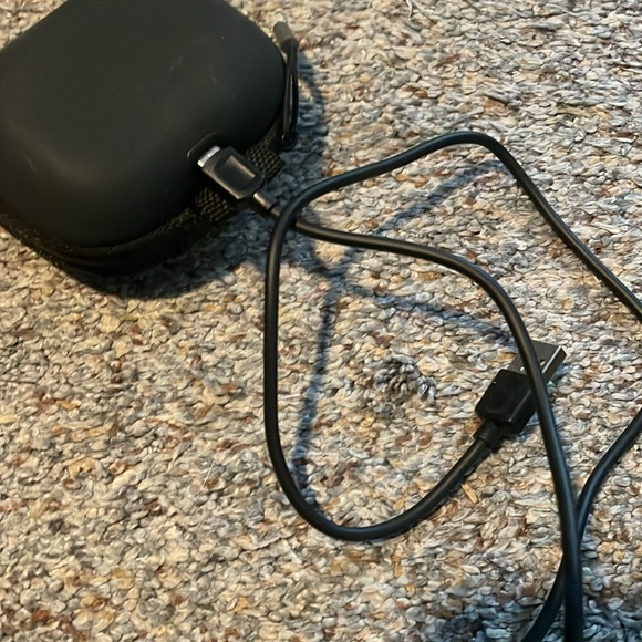 Skull candy push ultra ear buds - Picture 7 of 7